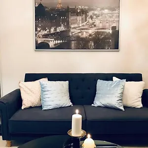 In The Heart Of Mannheim, Free Parking, Netflix, Fast Wifi , City Airport Mannheim Deutschland