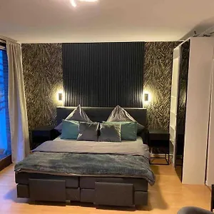 Stilvolles Ruckzugsort: Elegantes 1-zimmer In Bester Lage , BRE Deutschland