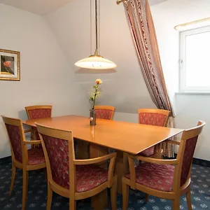 3* Hotel Rose