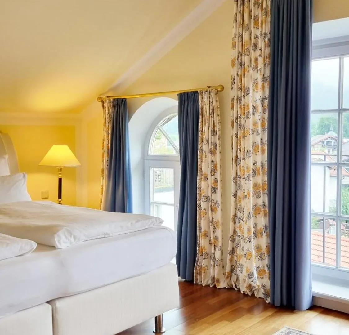 Residenz Heinz Winkler Hotel Aschau im Chiemgau 5*,  Duitsland