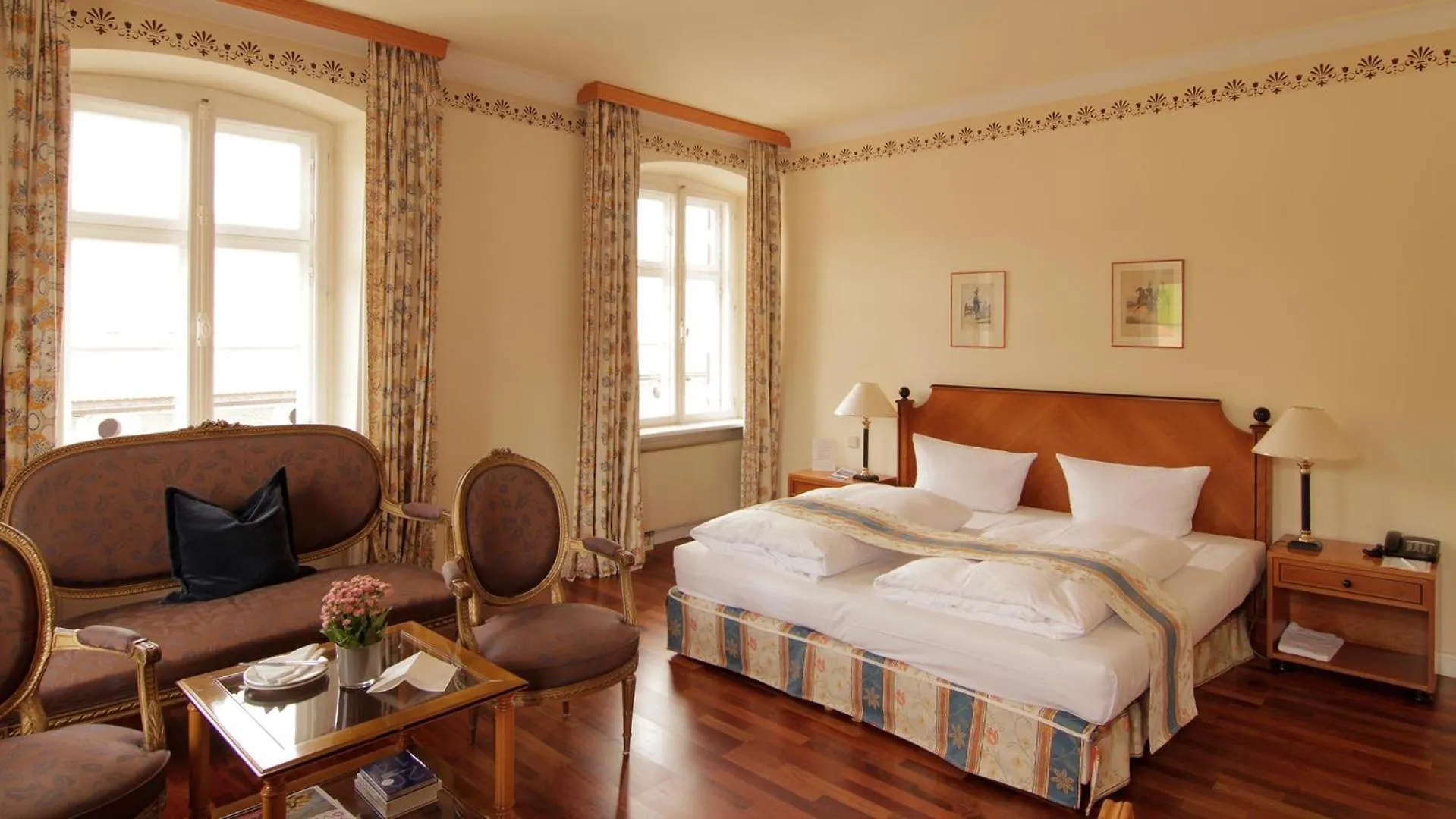 Residenz Heinz Winkler Hotel Aschau im Chiemgau